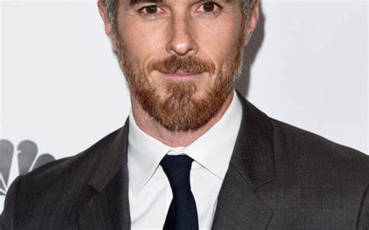 Dave Annable Age, Weight, Height, Measurements