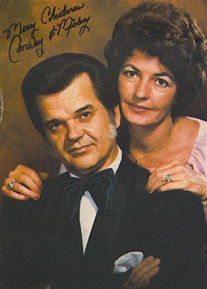 Is Conway Twitty married?