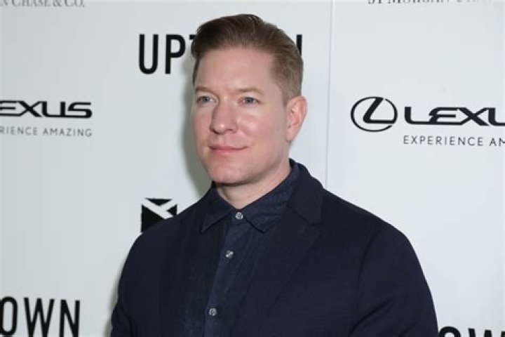 Joseph Sikora Net Worth