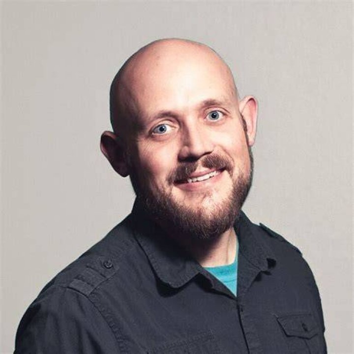 Josh Lewis Biography