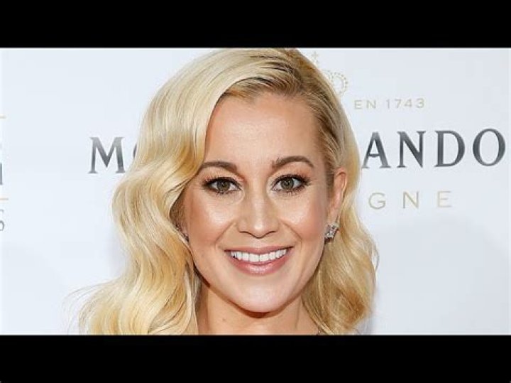 Kellie Pickler Breast Implants Plastic Surgery Before and After