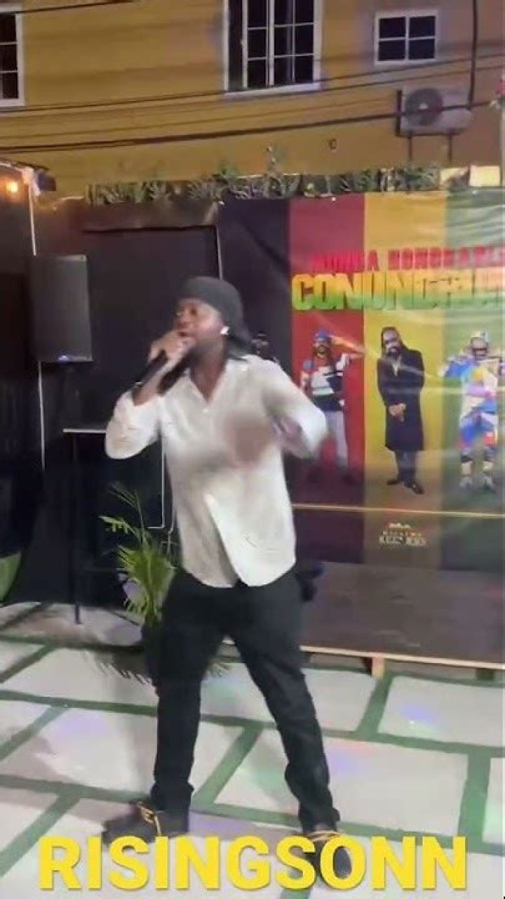 MungaHonorableVEVO